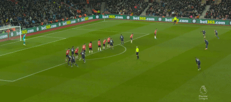曼城1-1，拉波尔特